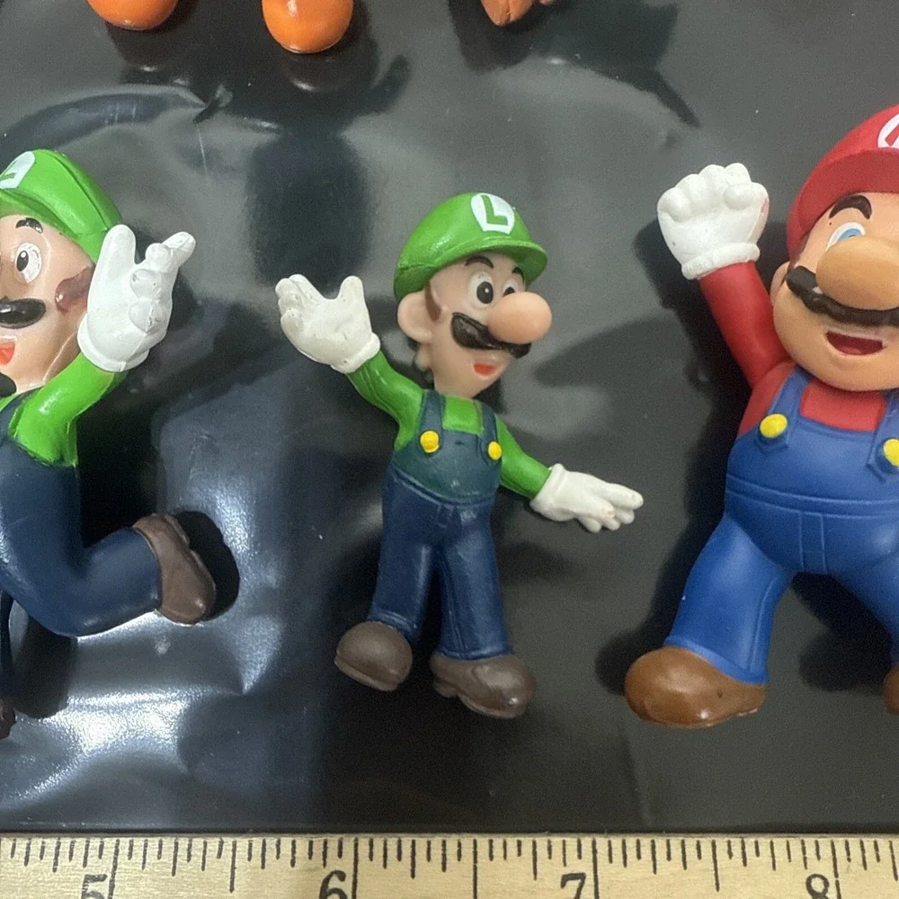 Nintendo Super Mario Brothers‎ Mixed LOT of 9 Diecast PVC Hot Wheels JAKKS